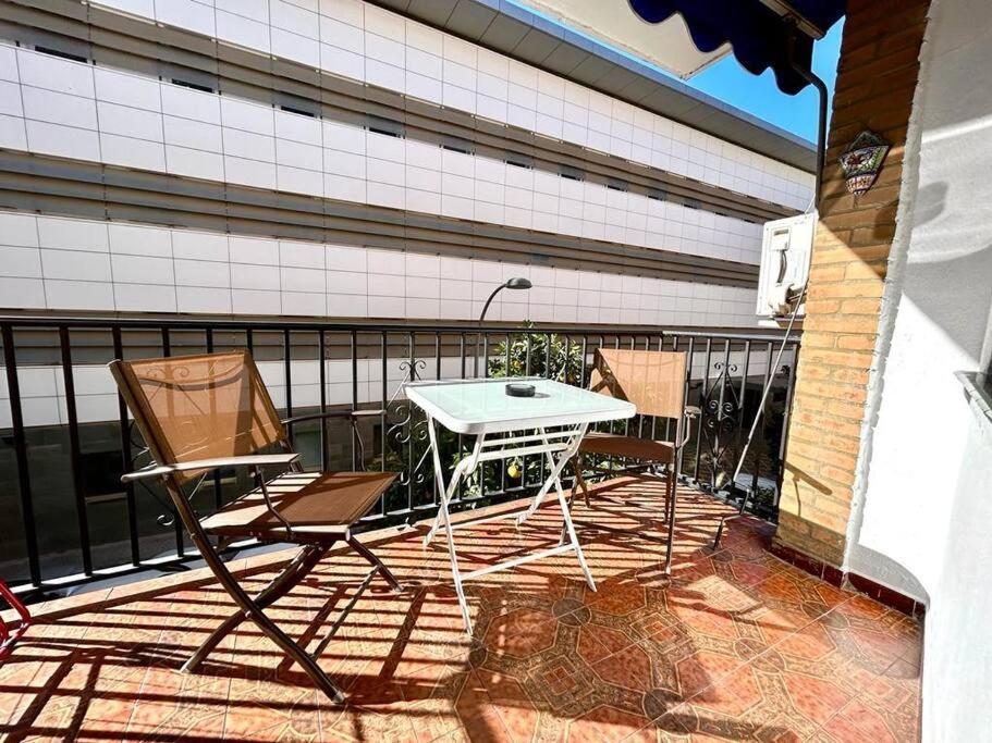 Hispalis San Jacinto Sevilla Exterior foto